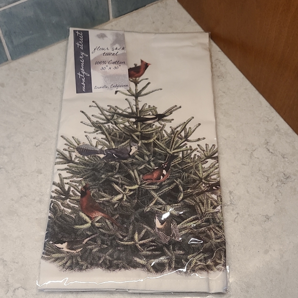 Brand NEW!  Cotton Kitchen Towel with Bird and Tree Design